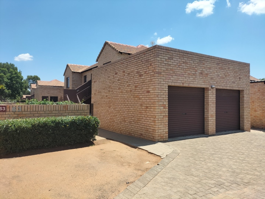 2 Bedroom Property for Sale in Wilgehof Free State